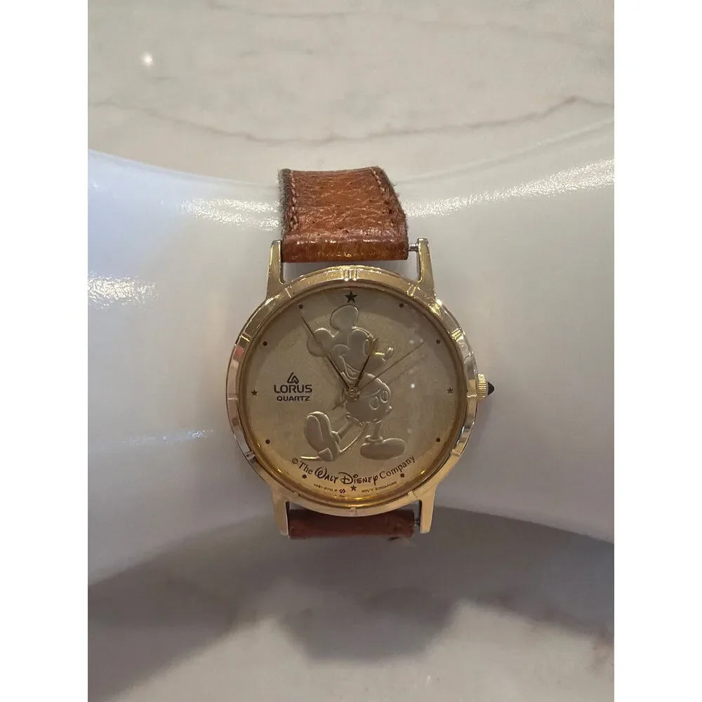 Vintage Lorus Disney Mickey Mouse Quartz Watch Gold-Tone Leather Band